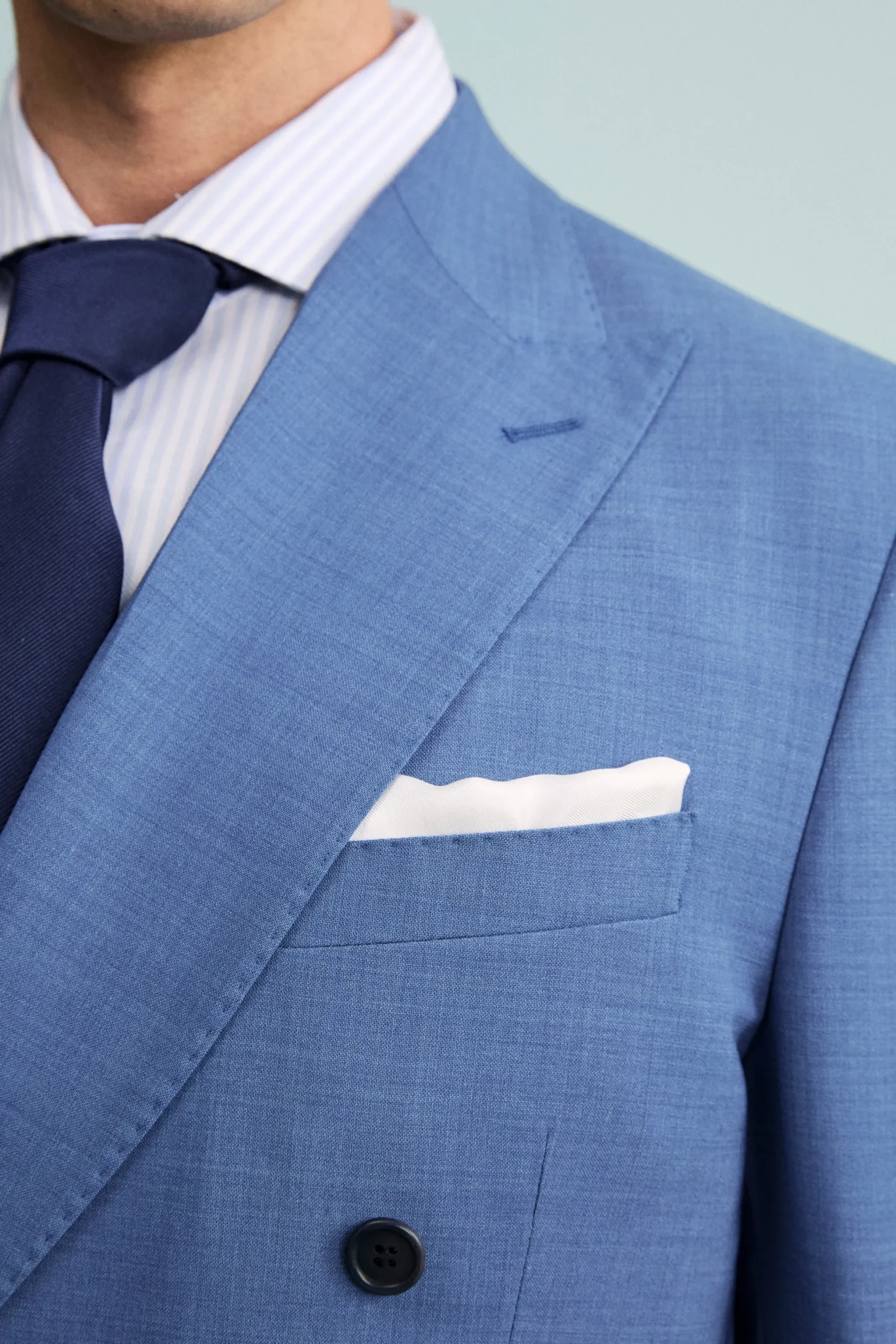 Abito Doppiopetto Slim Fit con Revers a Lancia - ROYAL