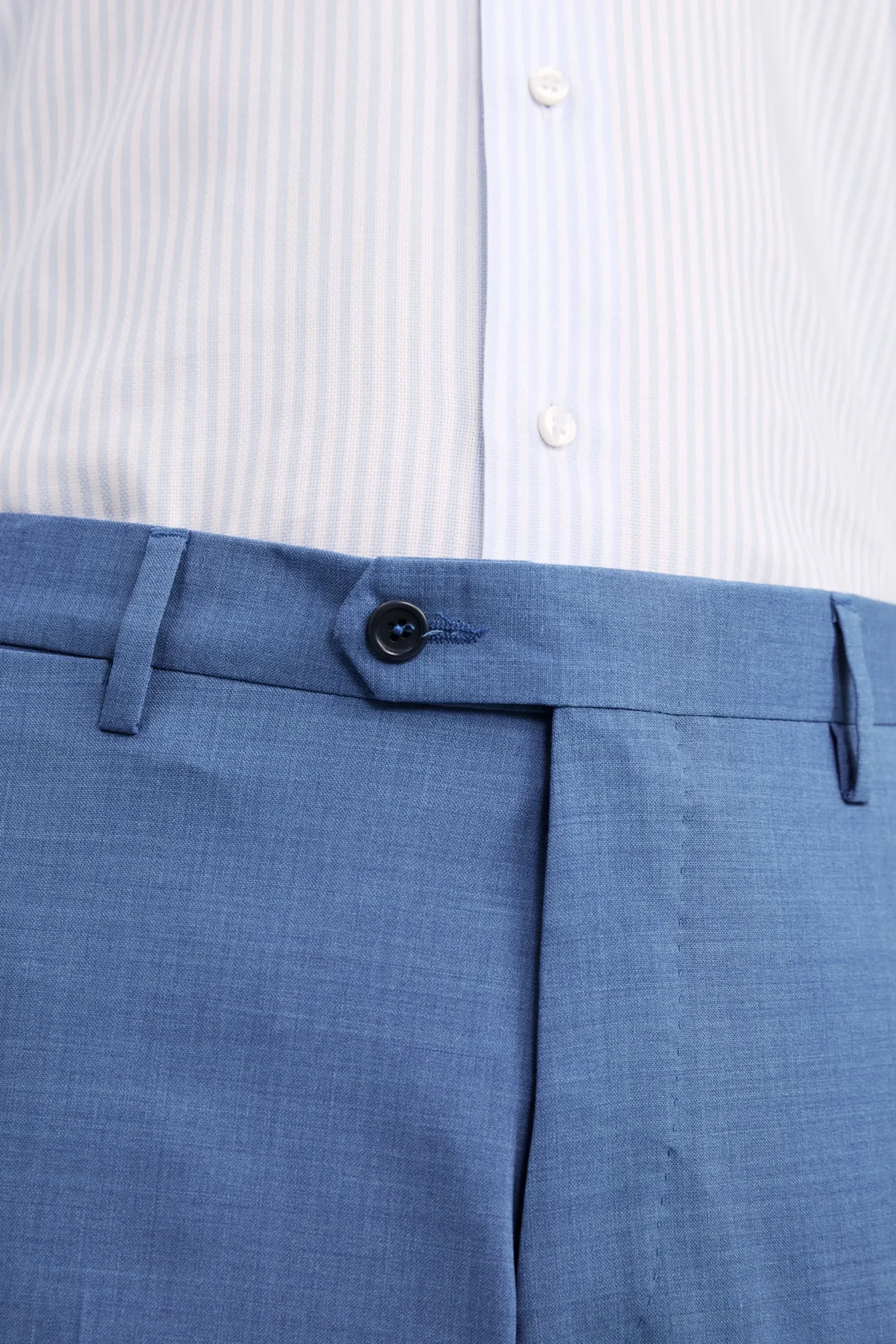 Abito Doppiopetto Slim Fit con Revers a Lancia - ROYAL