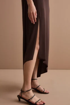 Abito Elegante in Jersey con Spacco - CIOCCOLATO