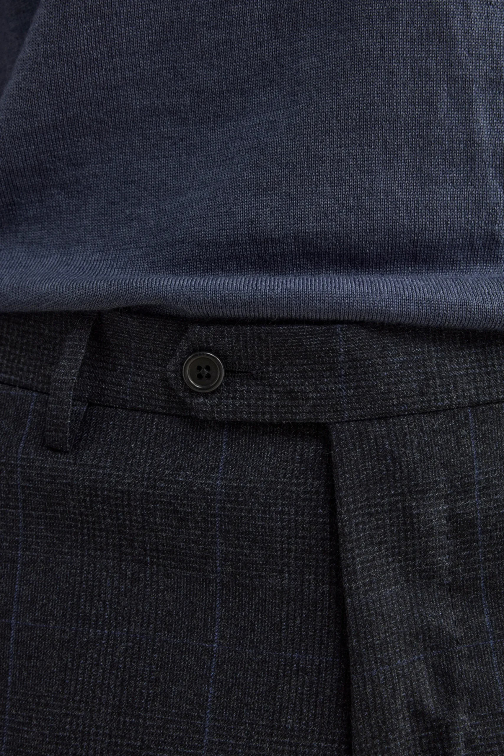 Abito Slim Fit in Lana Vergine con Revers Classico - GALLES BLU