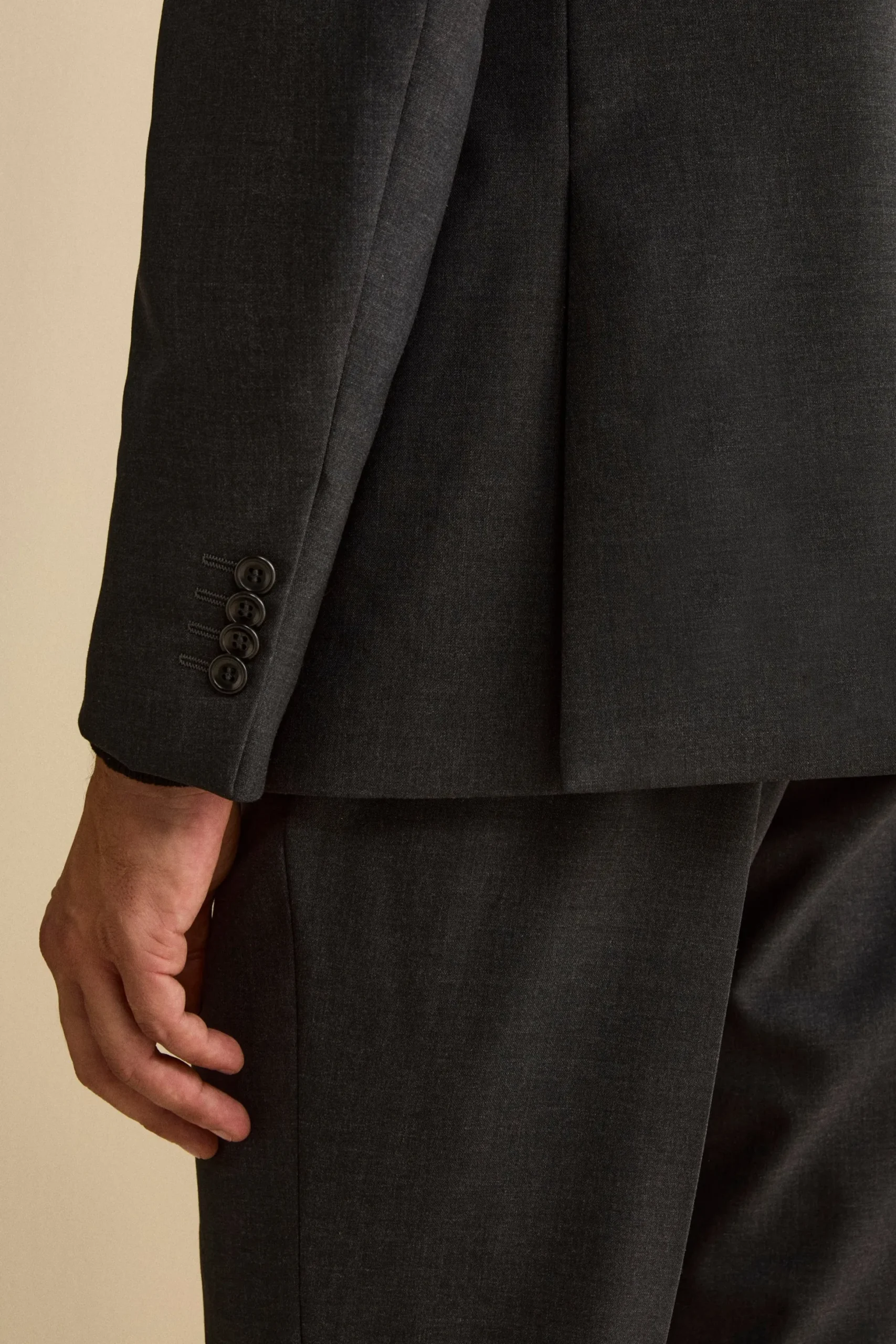 Abito Slim Fit Monopetto Revers a Lancia in Lana Vergine - ANTRACITE