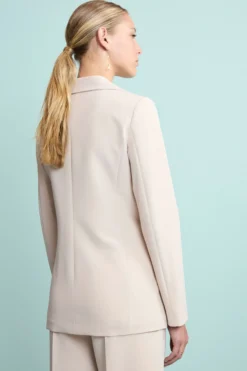Blazer Elegante con Revers a Lancia - SABBIA