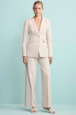 Blazer Elegante con Revers a Lancia - SABBIA