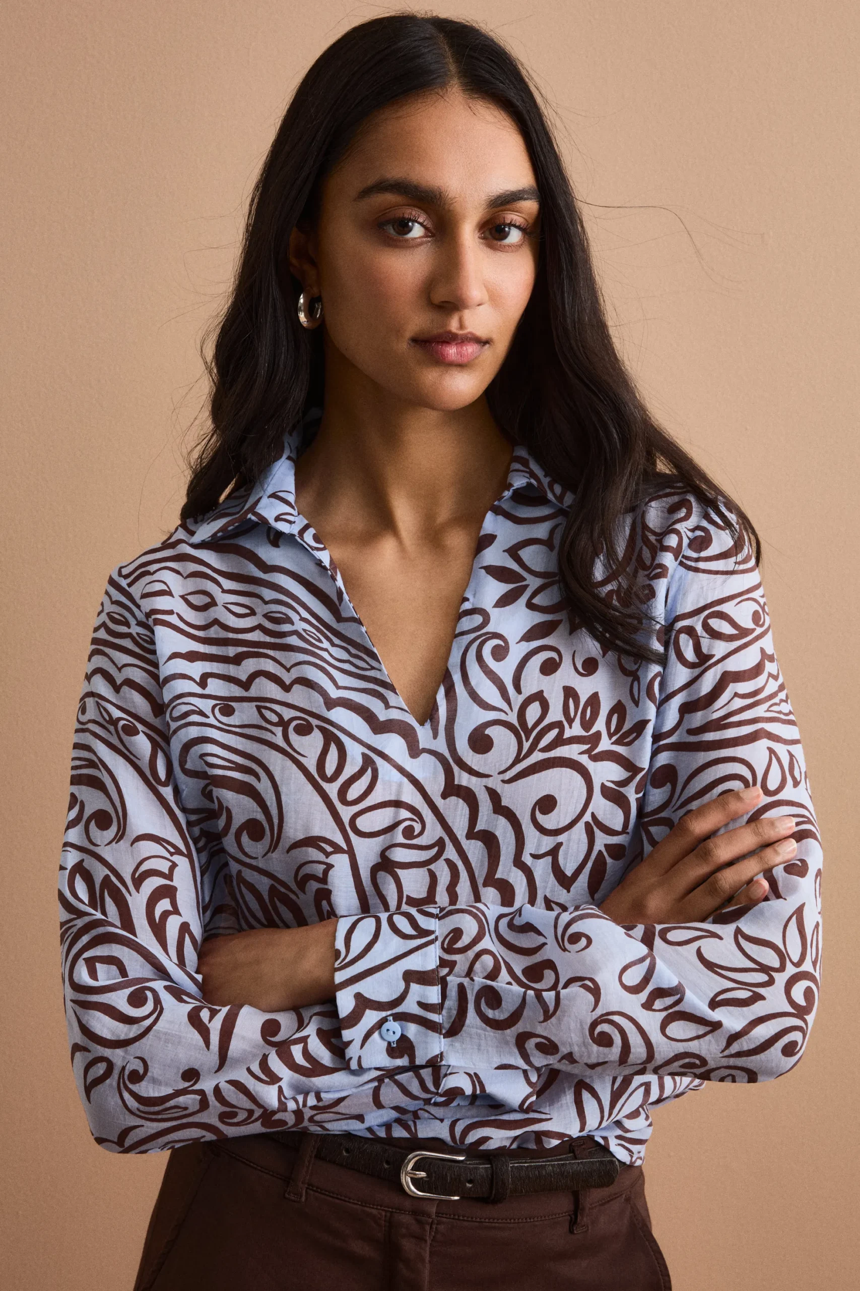 Blusa Over con Scollo a V in Fantasia Jacquard - FANT. MORO