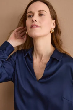 Blusa Over Elegante con Collo a Camicia - BLU