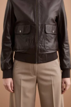 Bomber in Pelle con Tasche - T.MORO