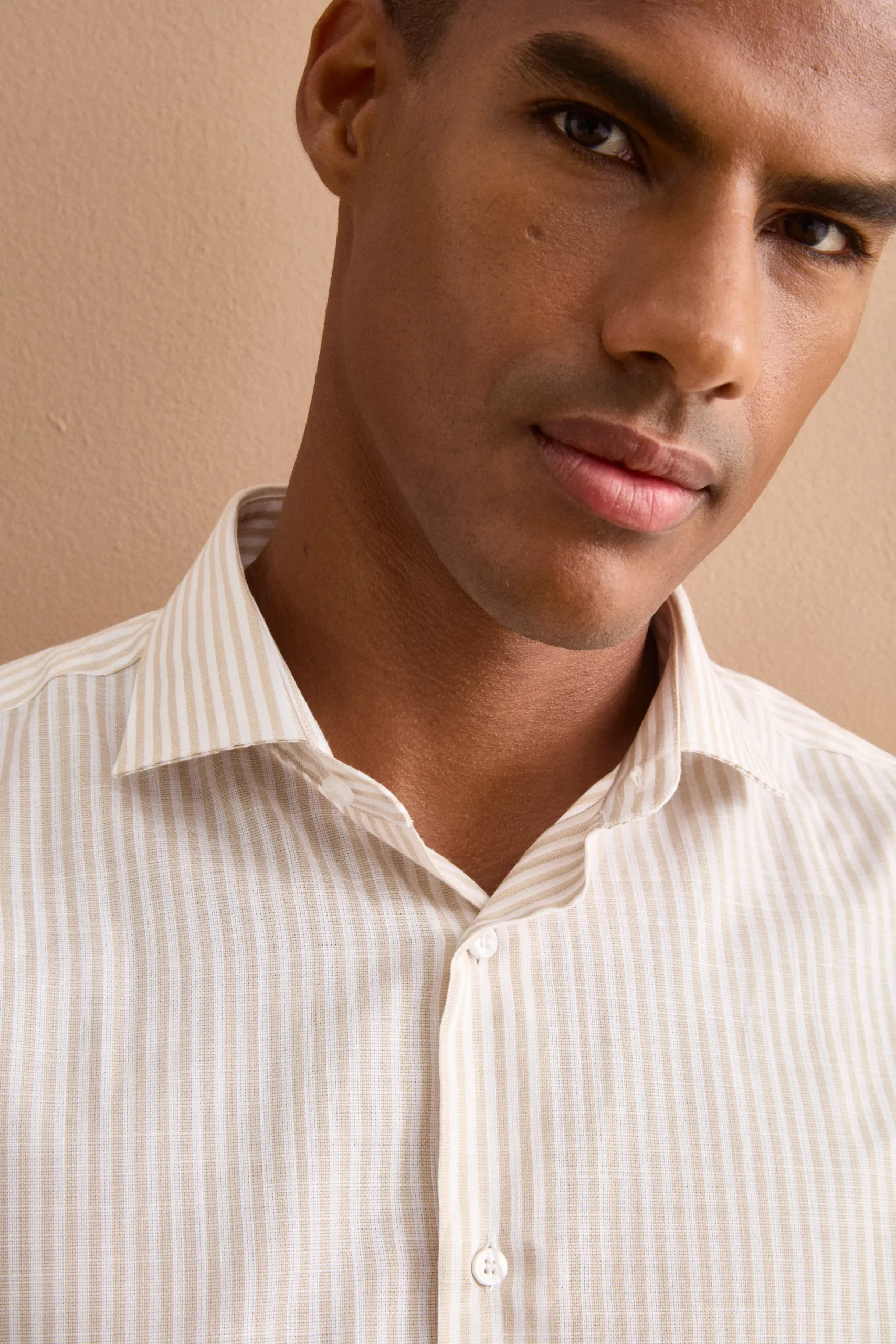 Camicia Dobby Custom Fit a Righe in Cotone - BEIGE RIGATO