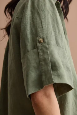Camicia Over Cropped in Lino - VERDE MILITARE