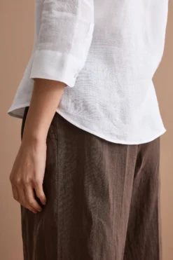 Camicia Over in Lino con Scollo Aperto - BIANCO