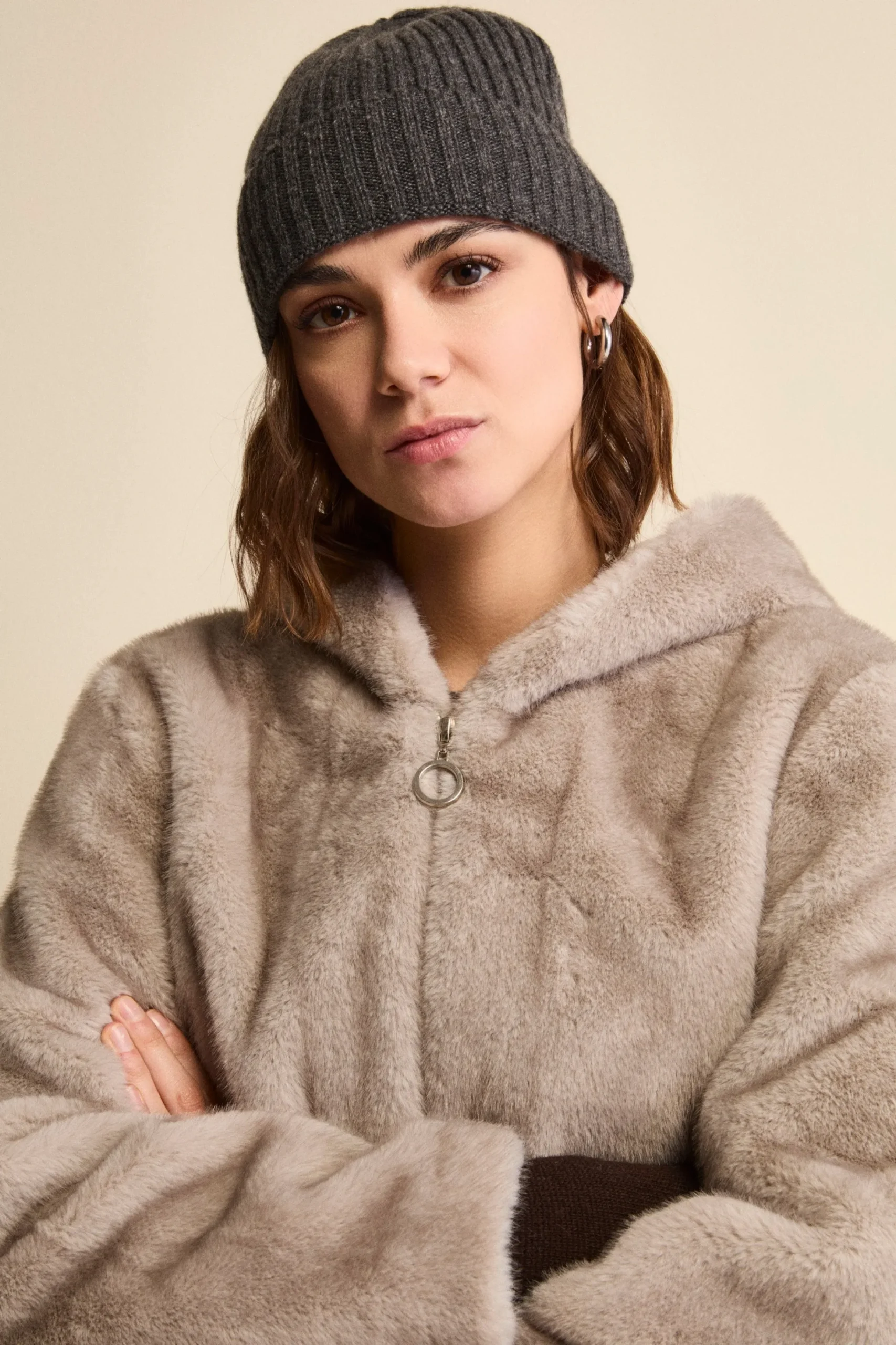 Cappello in cashmere a coste - GRIGIO SCURO