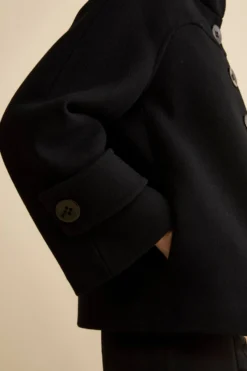 Cappotto Corto in Misto Lana con Maniche a Campana - NERO