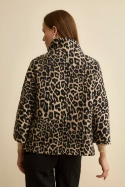 Cappotto Corto Svasato in Fantasia Animalier - MACULATO MORO