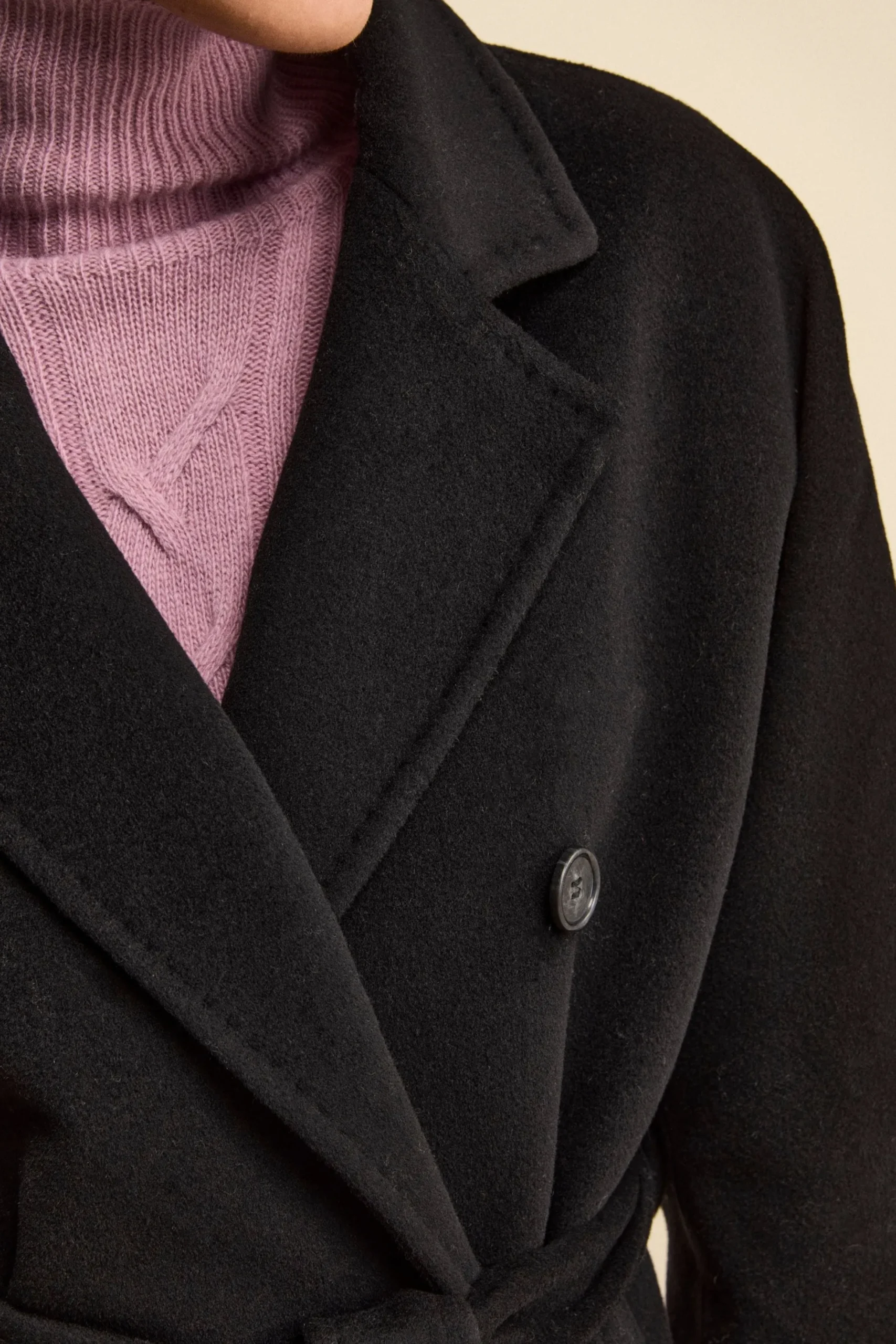 Cappotto Doppiopetto con Revers Classico in Lana e Cashmere - NERO