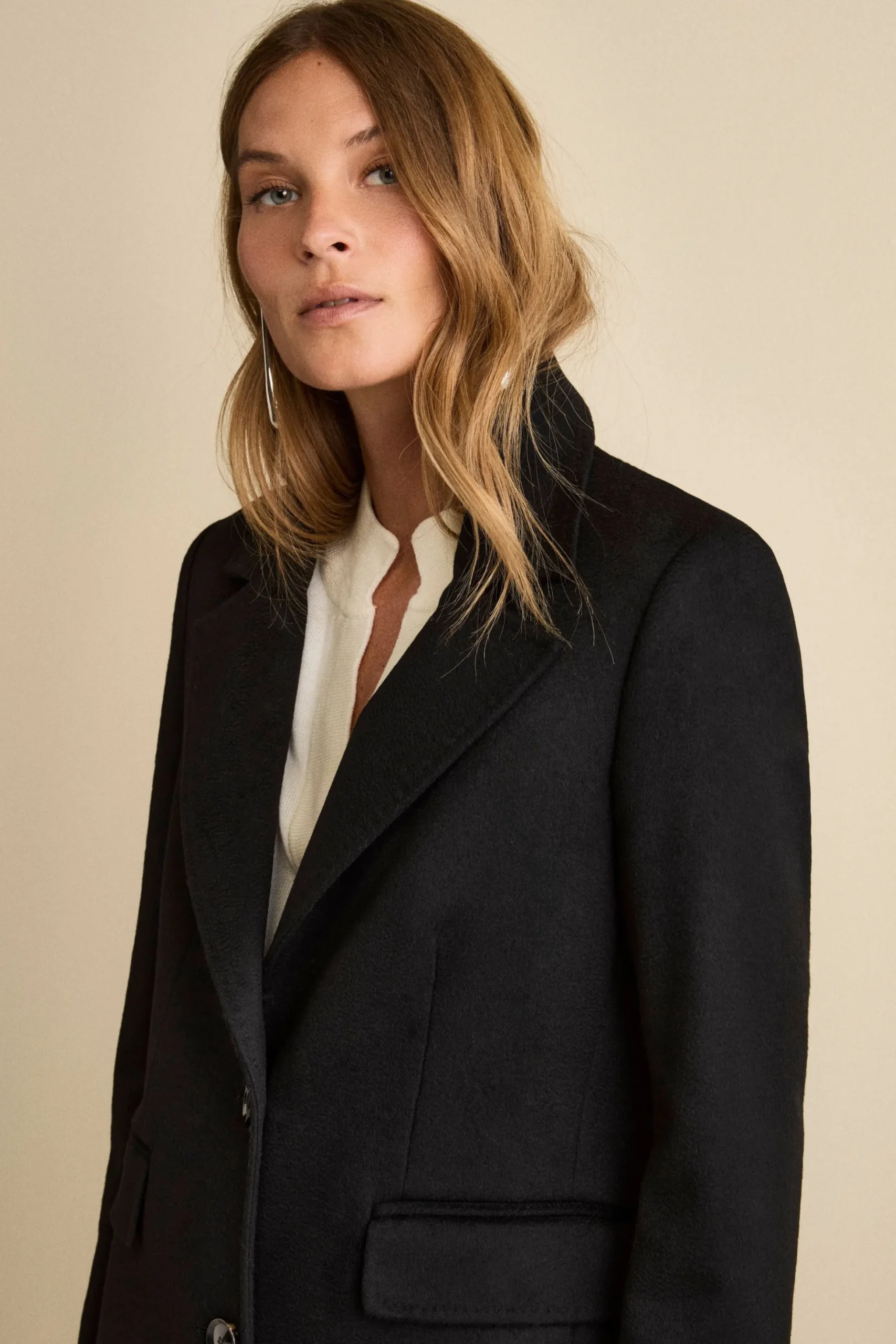 Cappotto Monopetto Lungo in Lana Vergine - NERO