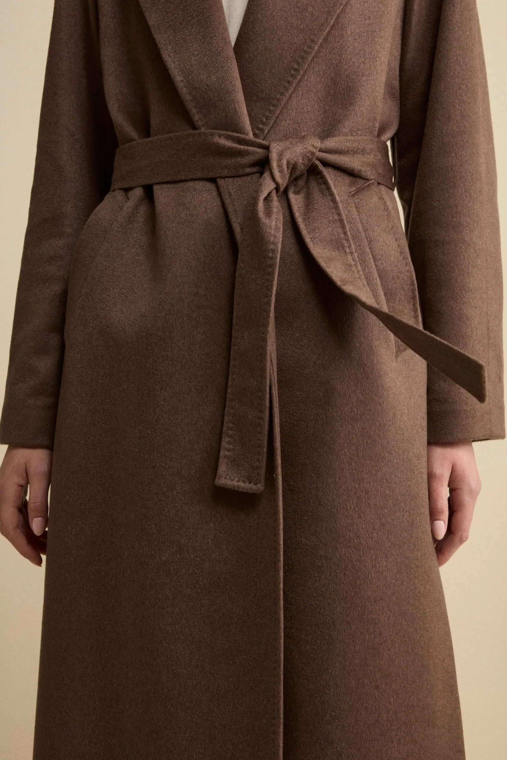 Cappotto Vestaglia Lungo in Puro Cashmere - NOCCIOLA