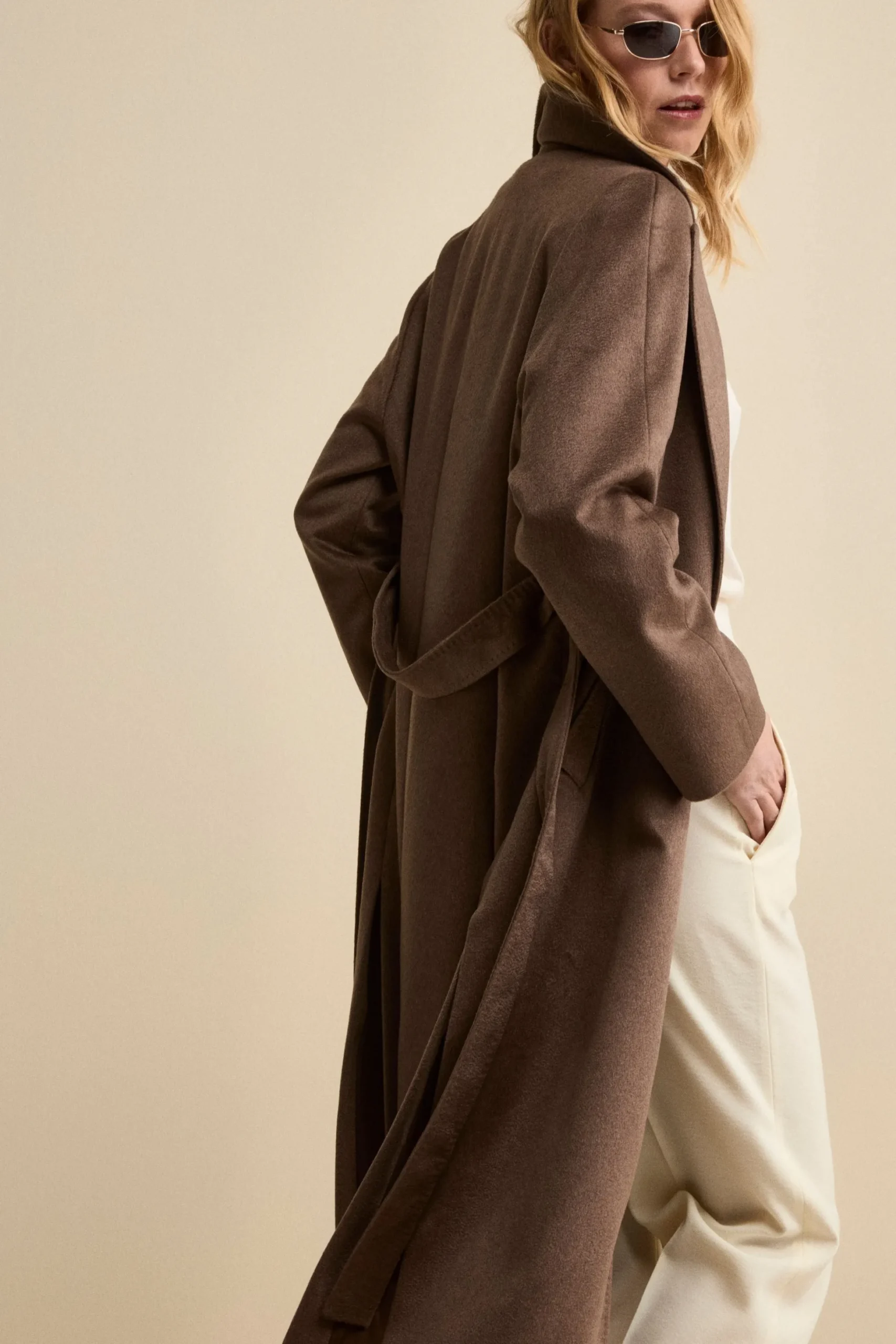 Cappotto Vestaglia Lungo in Puro Cashmere - NOCCIOLA