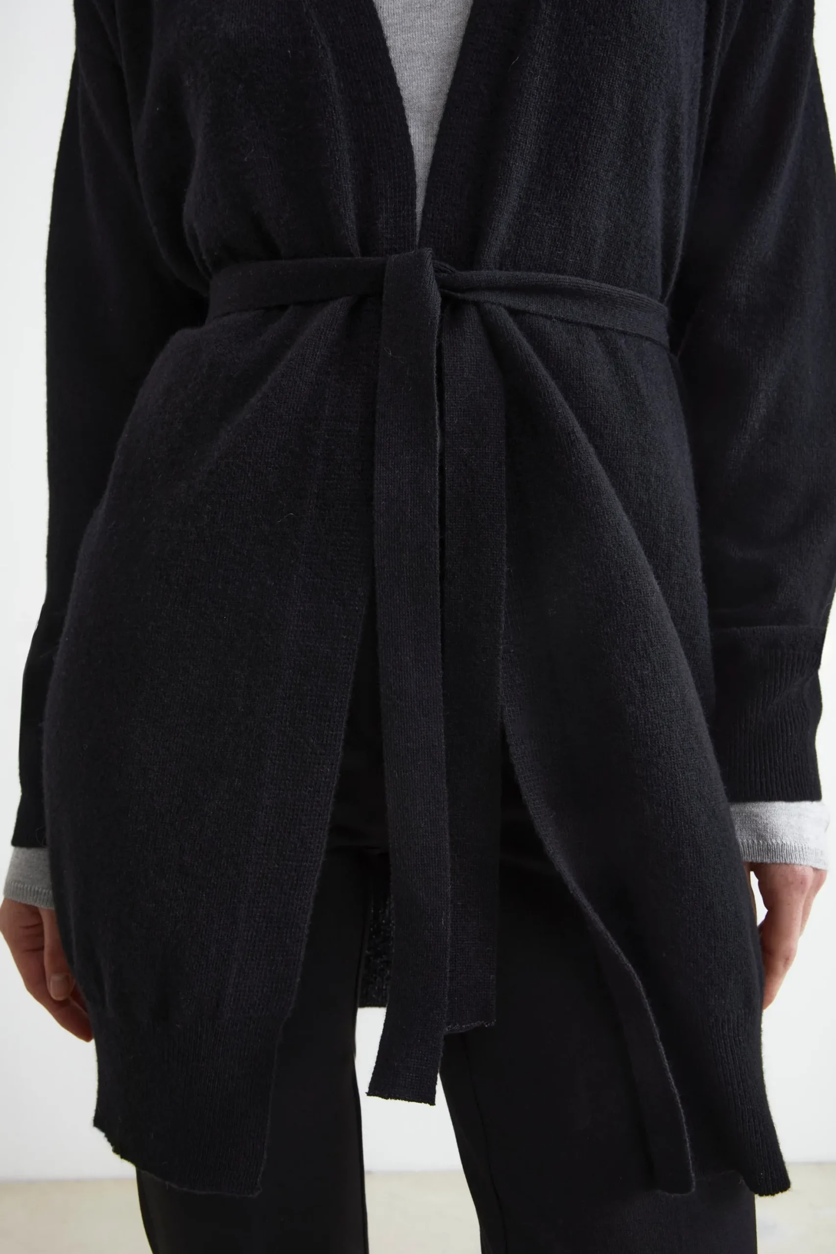 Cardigan con Cintura in Lana e Cashmere - NERO