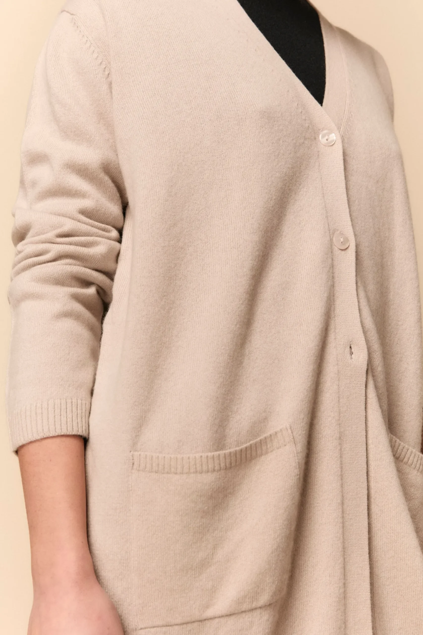 Cardigan Lungo con Tasche in Lana e Cashmere - STUCCO