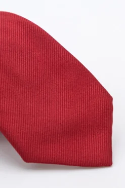 Cravatta Elegante in Seta - ROSSO