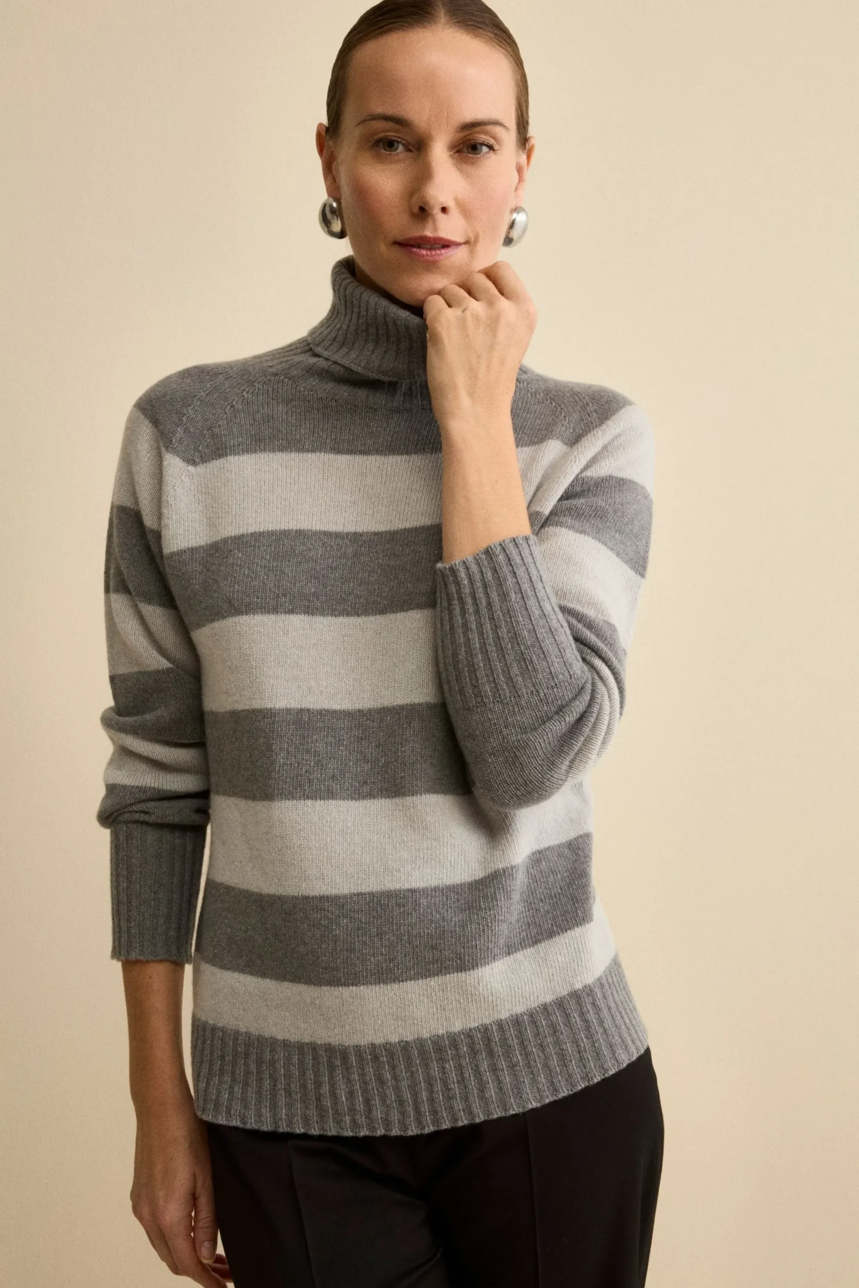 Dolcevita a Righe in Lana e Cashmere con Manica Raglan - PERLA/GRIGIO