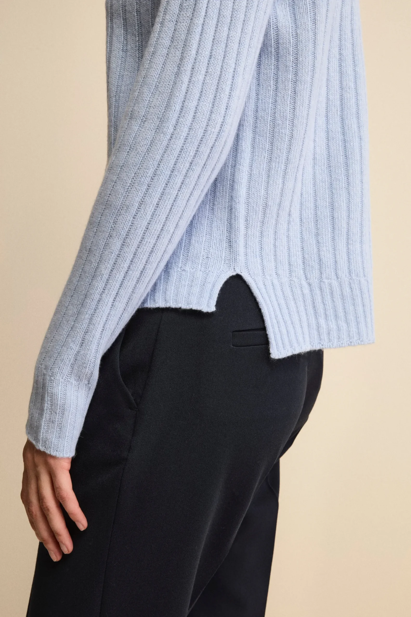 Dolcevita in Lana e Cashmere con Treccia - AZZURRO