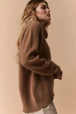 Dolcevita Over in Cashmere - CAMMELLO