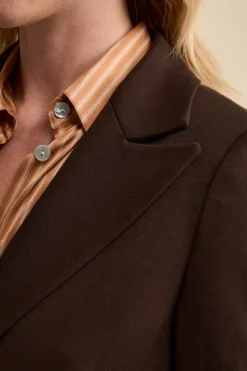 Giacca Lunga Elegante con Revers a Lancia - T.MORO