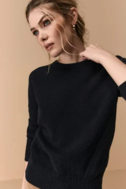 Girocollo Traforato in Lana Merino - BLU