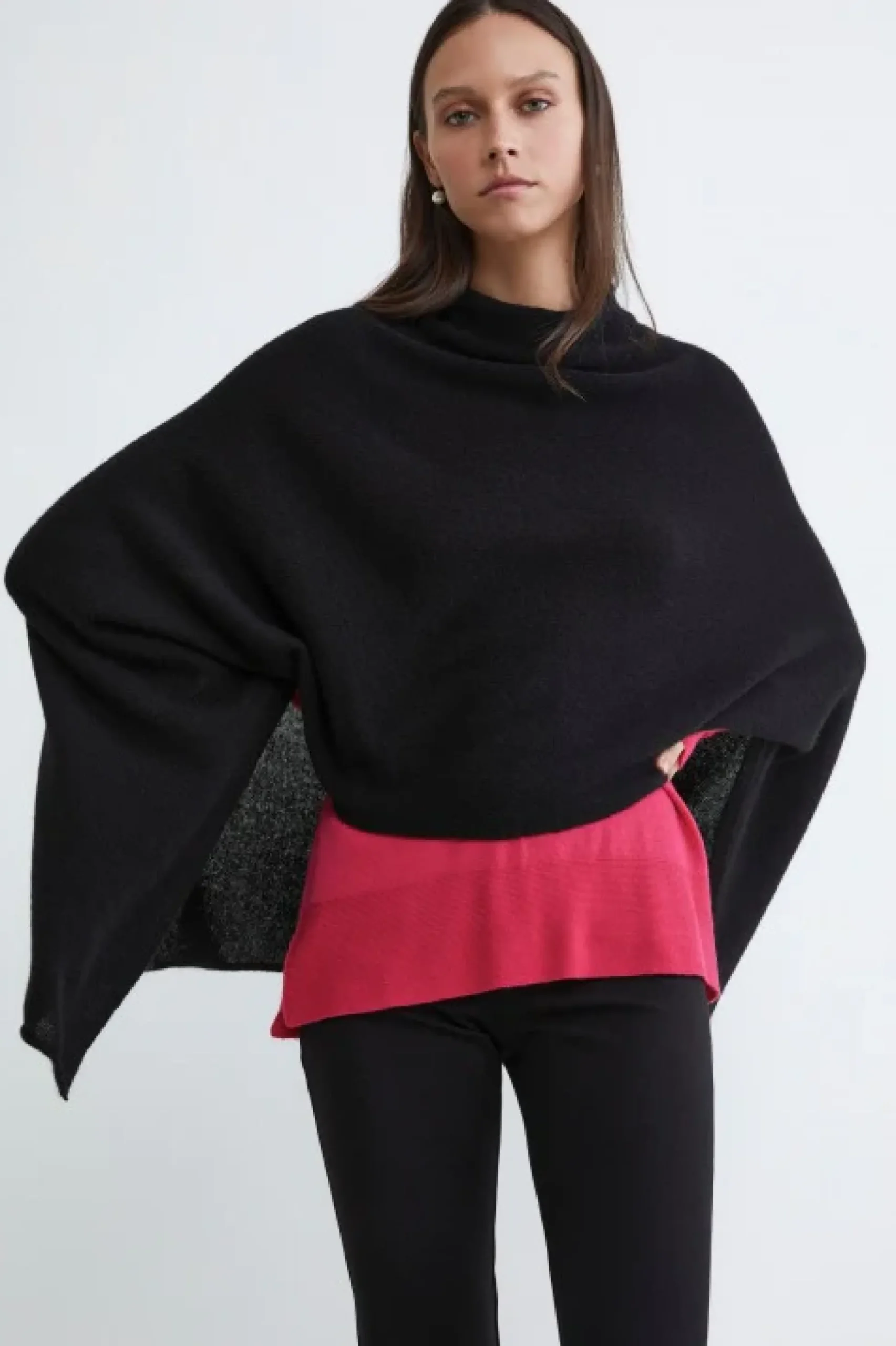 Mantella in cashmere da donna - NERO
