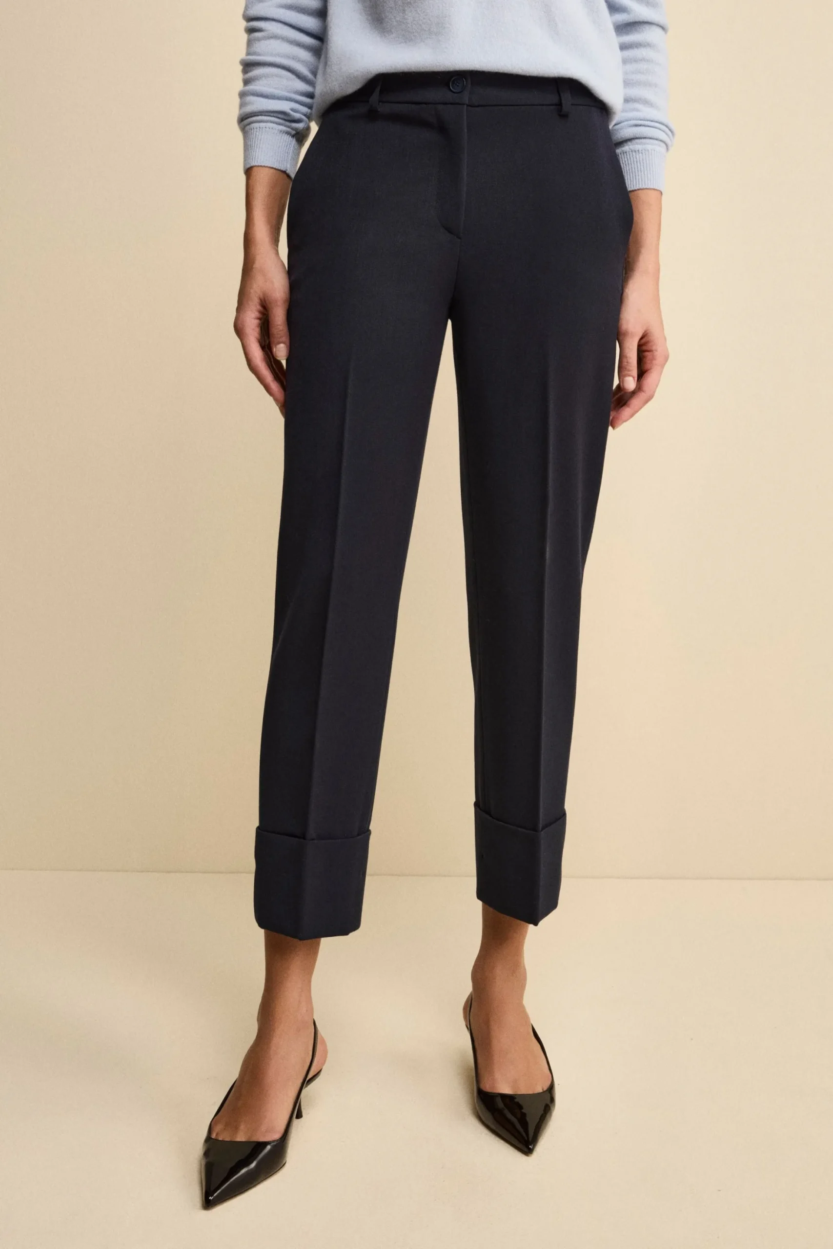 Pantalone a Sigaretta con Pieghe e Risvolto - BLU
