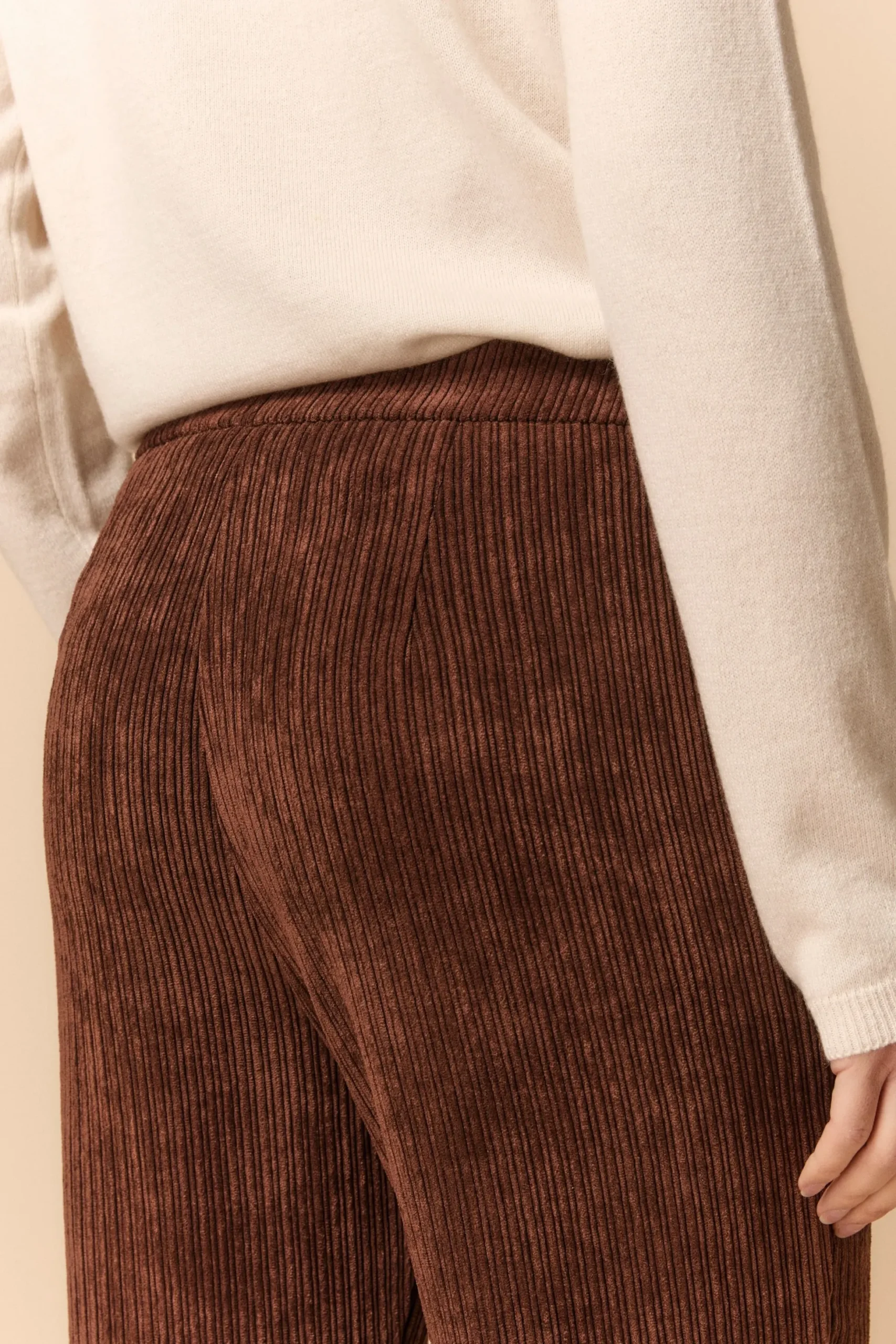 Pantalone a Zampa in Velluto - CANNELLA