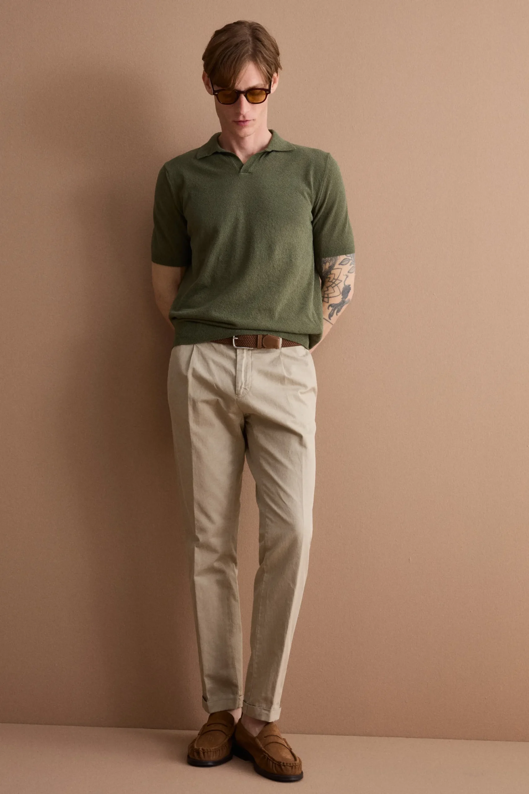 Pantalone Carrot in Misto Lino con Pinces e Risvolto - SABBIA