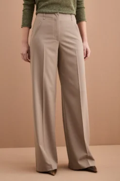 Pantalone Elegante a Palazzo con Piega - TORTORA
