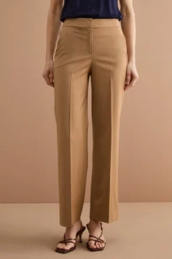 Pantalone Elegante con Gamba Larga in Lana Vergine - CAMMELLO