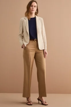 Pantalone Elegante con Gamba Larga in Lana Vergine - CAMMELLO