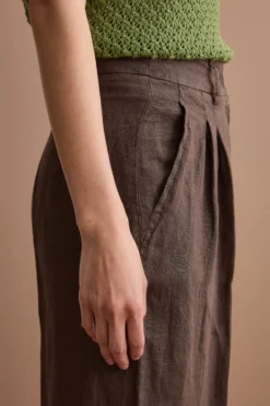 Pantalone Gamba Larga in Lino con Pinces - T.MORO