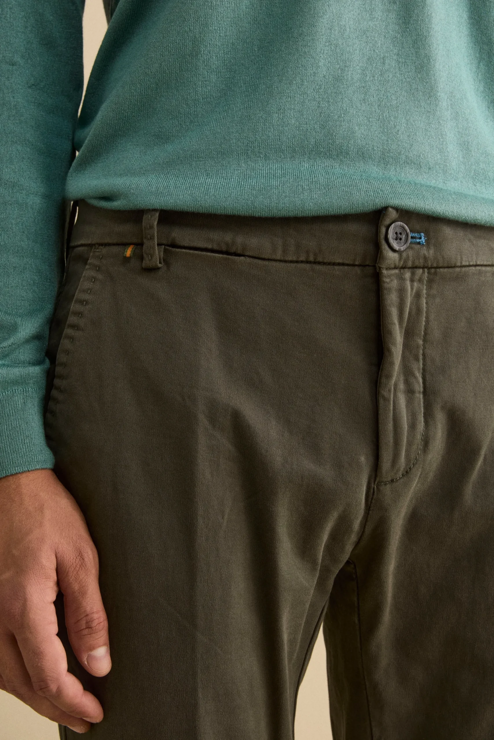 Pantalone Slim Fit con Pieghe in Gabardina - VERDE