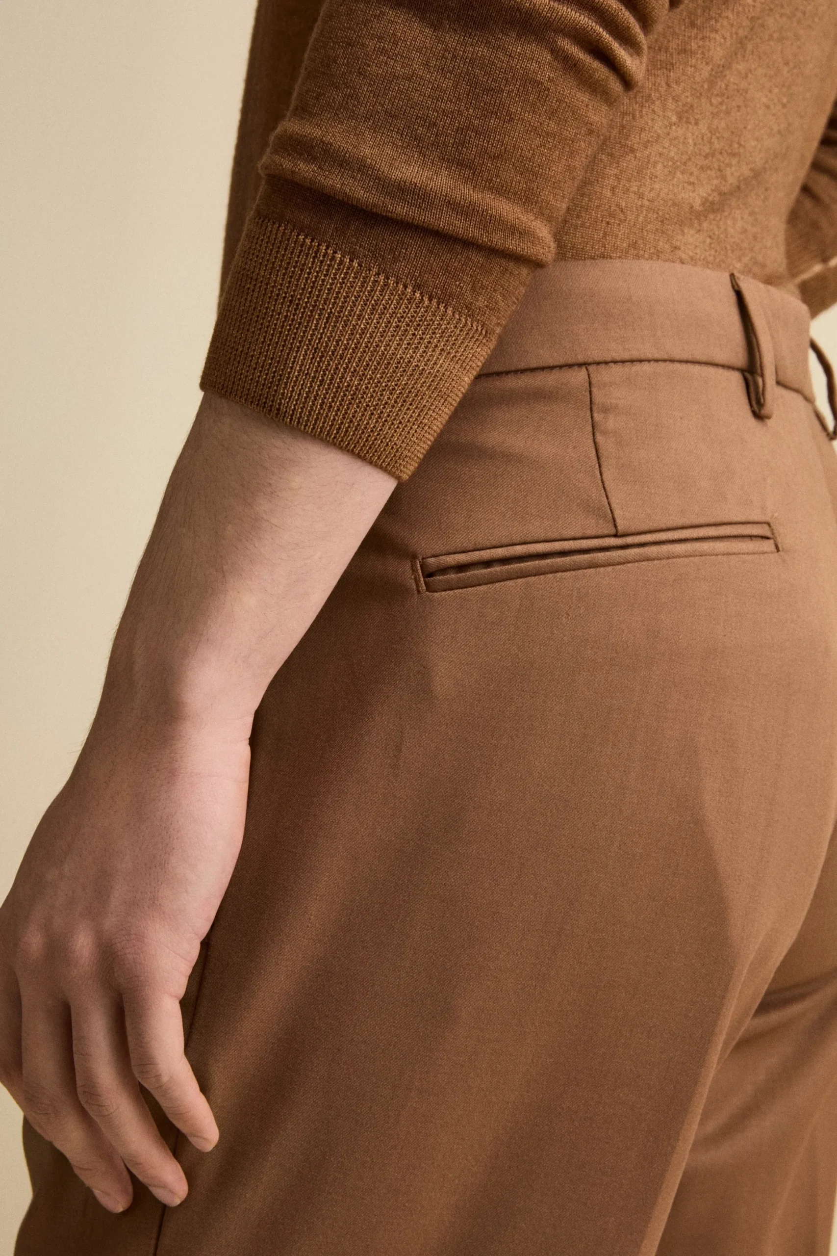 Pantalone Straight in Misto Lana con Pinces e Risvolto - CAPPUCCINO