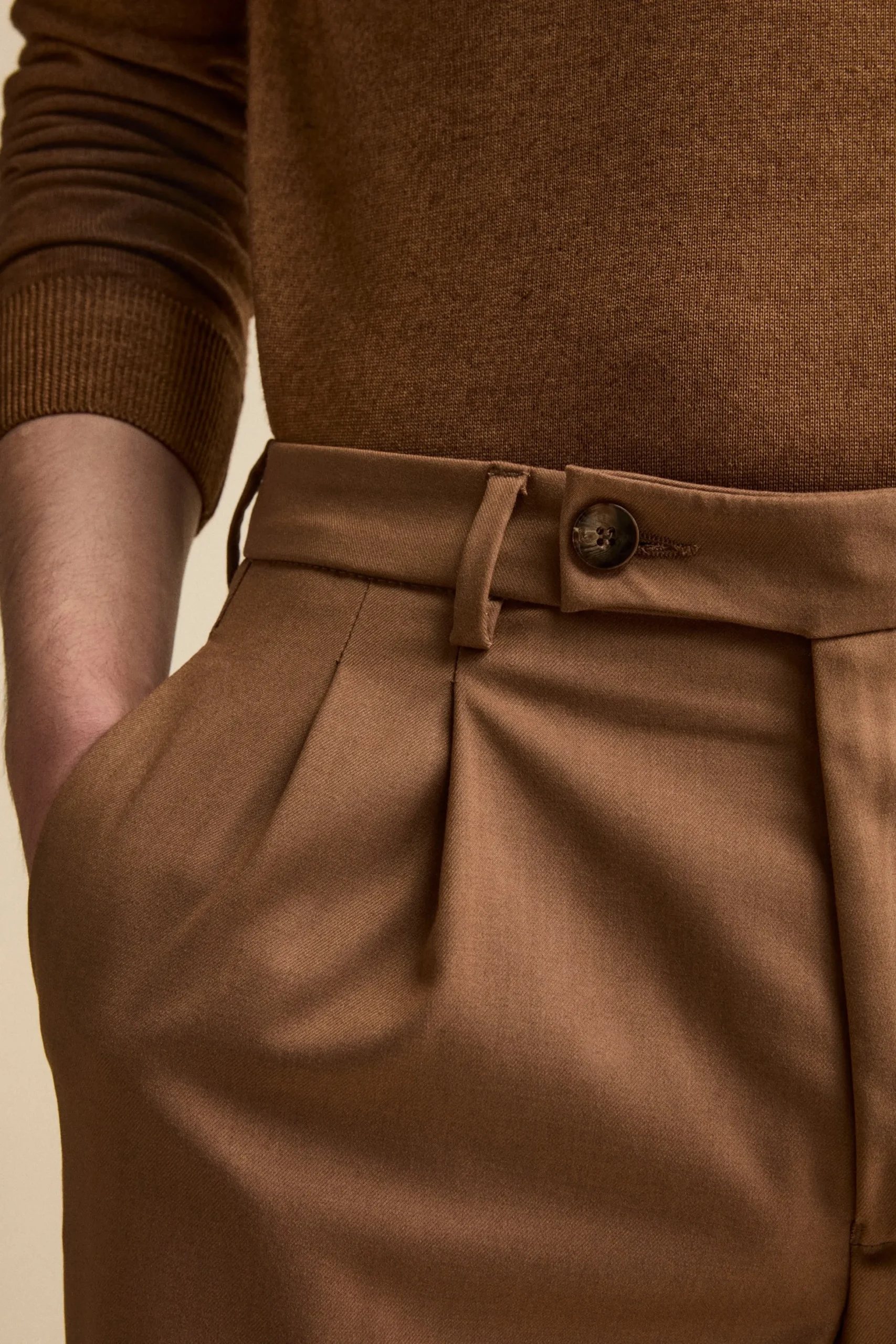Pantalone Straight in Misto Lana con Pinces e Risvolto - CAPPUCCINO