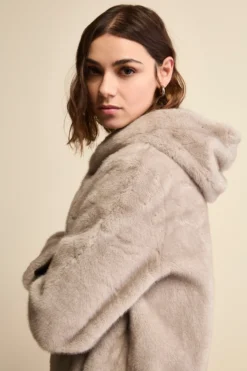 Pelliccia con Zip e Cappuccio - GRIGIO