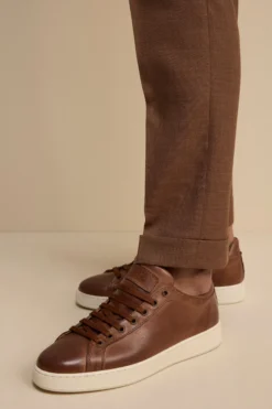 Sneakers in Pelle con suola a contrasto - MARRONE
