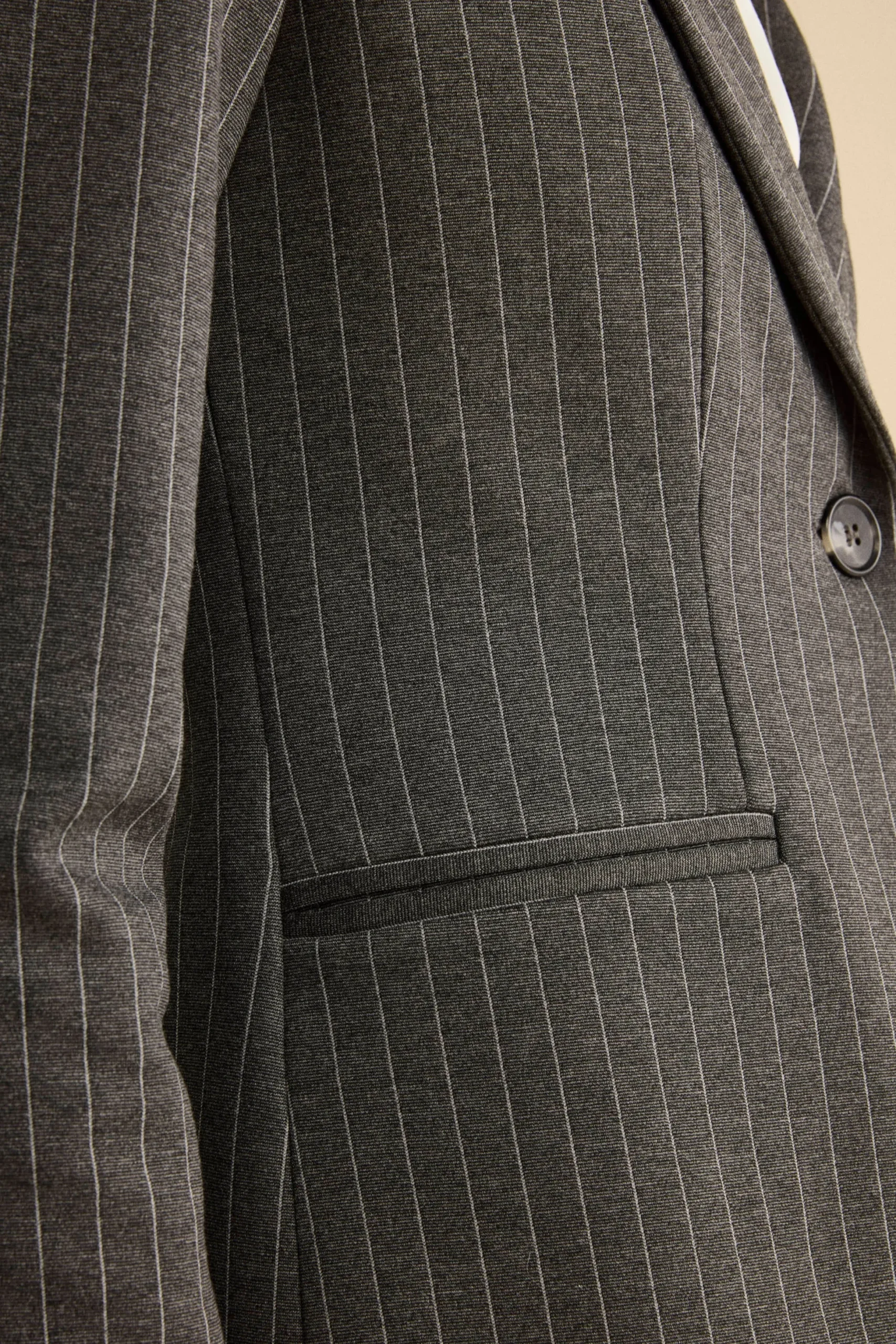 Tailleur Gessato Monopetto con Revers Classico - GRIGIO GESSATO