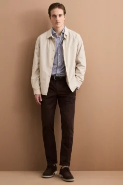 Trench Corto Foderato con Collo a Camicia - LATTE