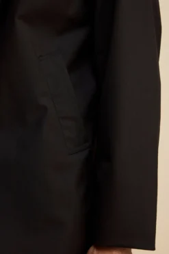 Trench Impermeabile con Pettorina - NERO