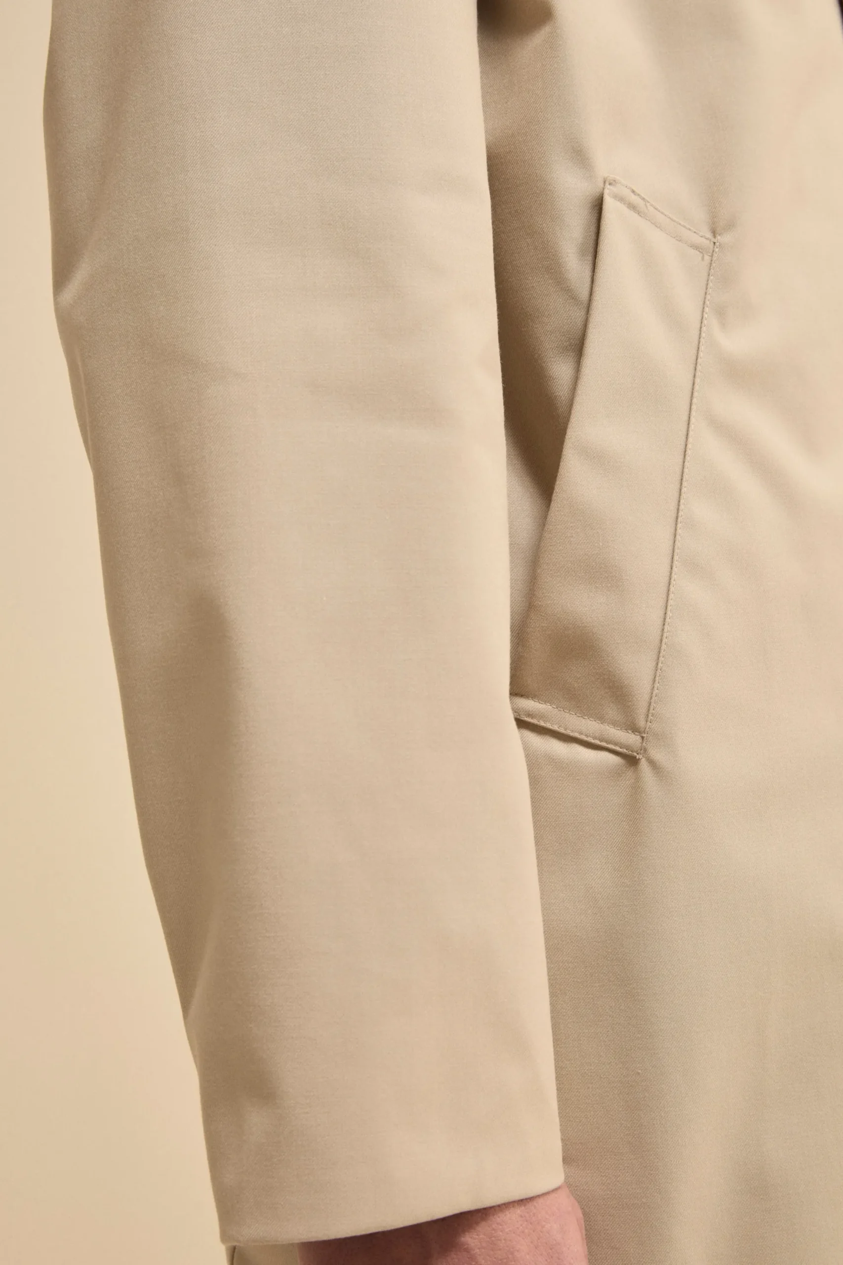 Trench Impermeabile con Pettorina - BEIGE