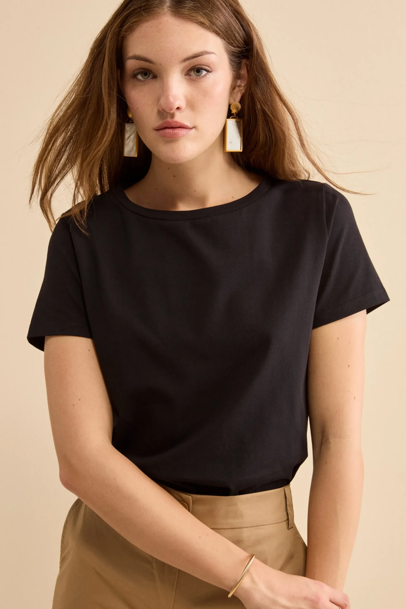 T-Shirt Girocollo in Cotone Elasticizzato - NERO