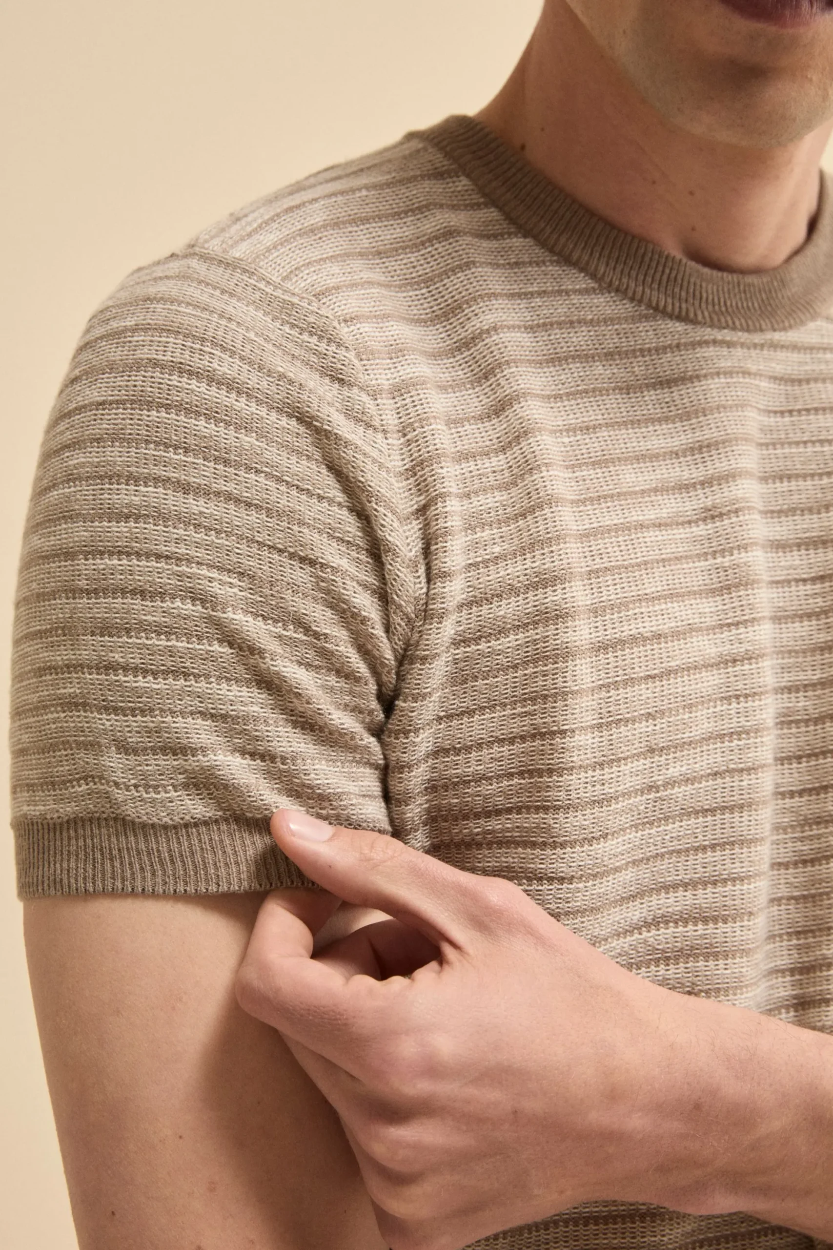 T-Shirt Jacquard in Misto Lino - NOCCIOLA